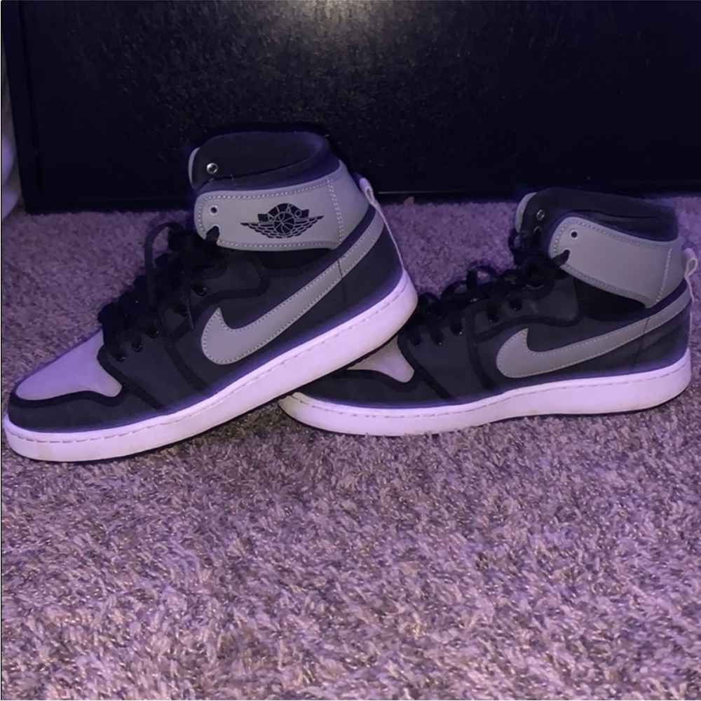 Nike High-Top Sneakers in Black and Gray
